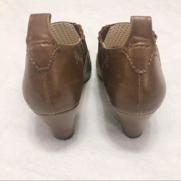 ModCloth Ankle Boots - Picture 4 of 6